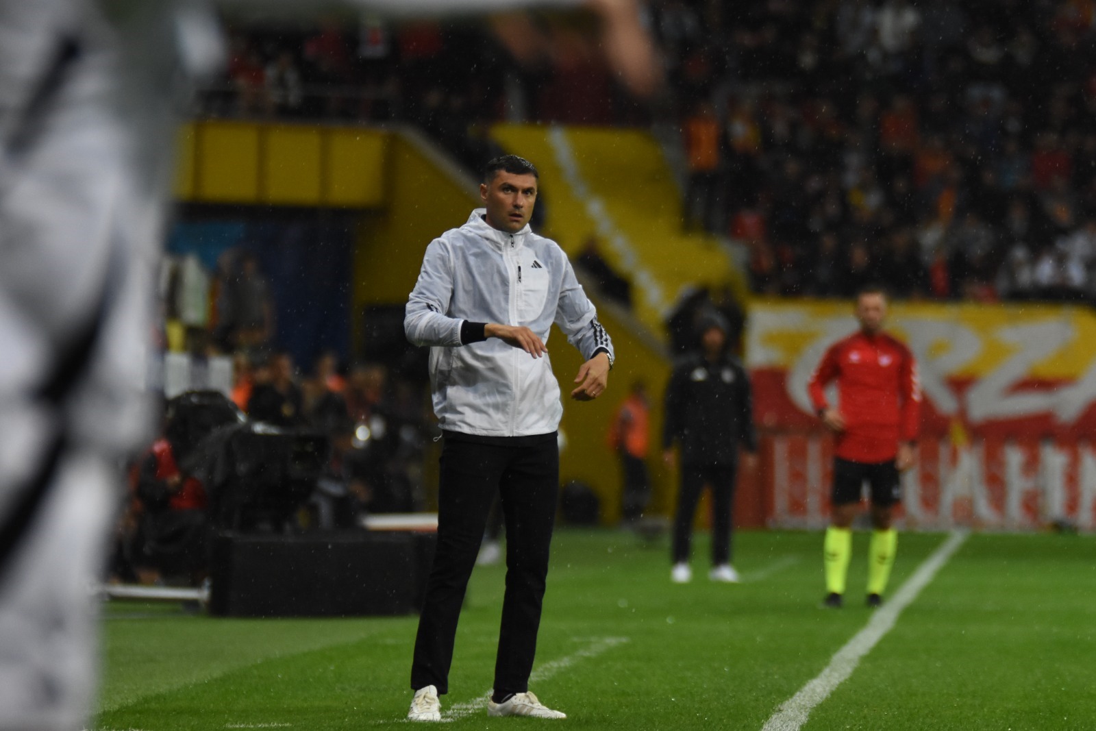 Burak Yılmaz ile yollar ayrıldı